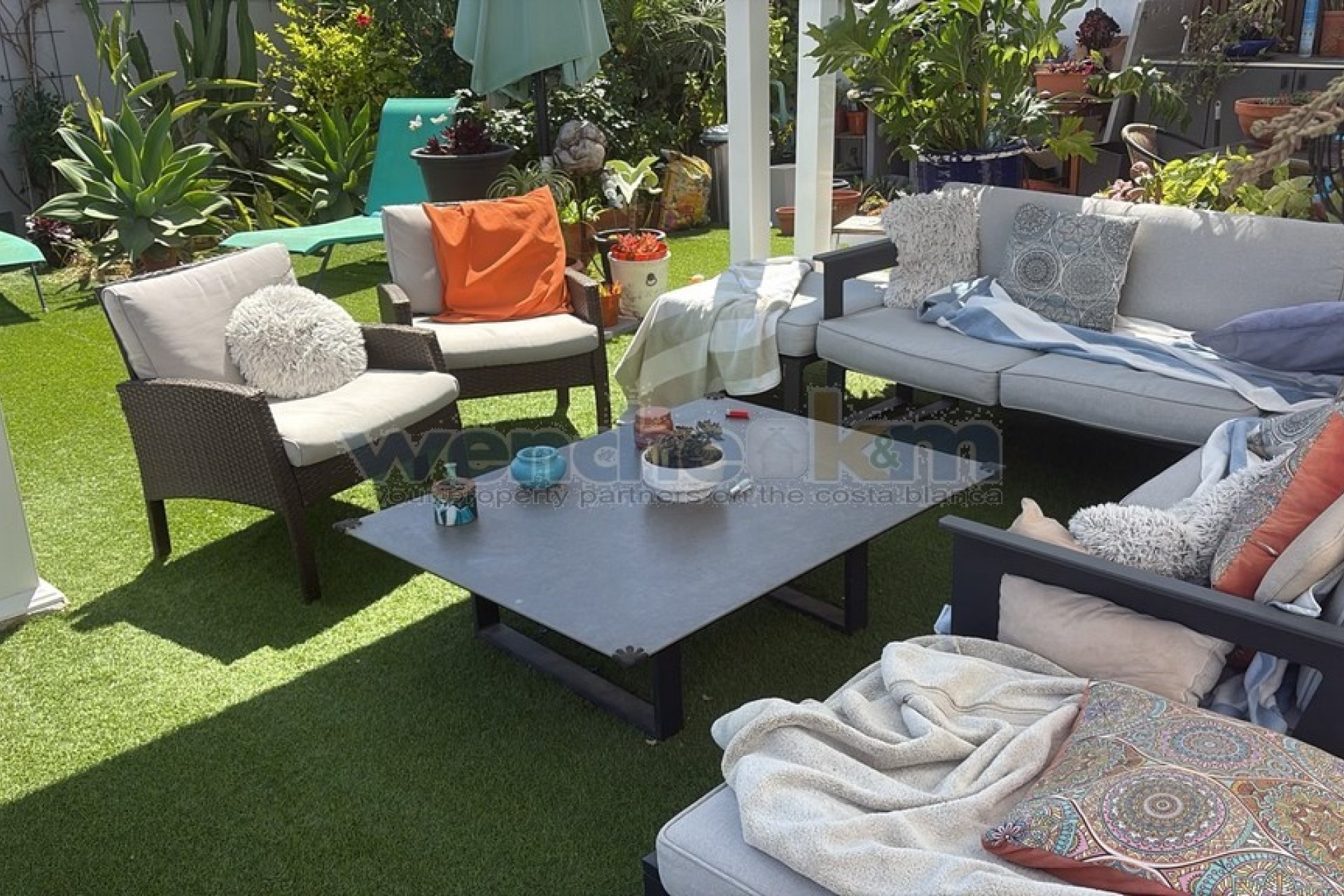 Wiederverkauf - Freistehende Villa -
Torrevieja - La Siesta - El Salado -  Torreta