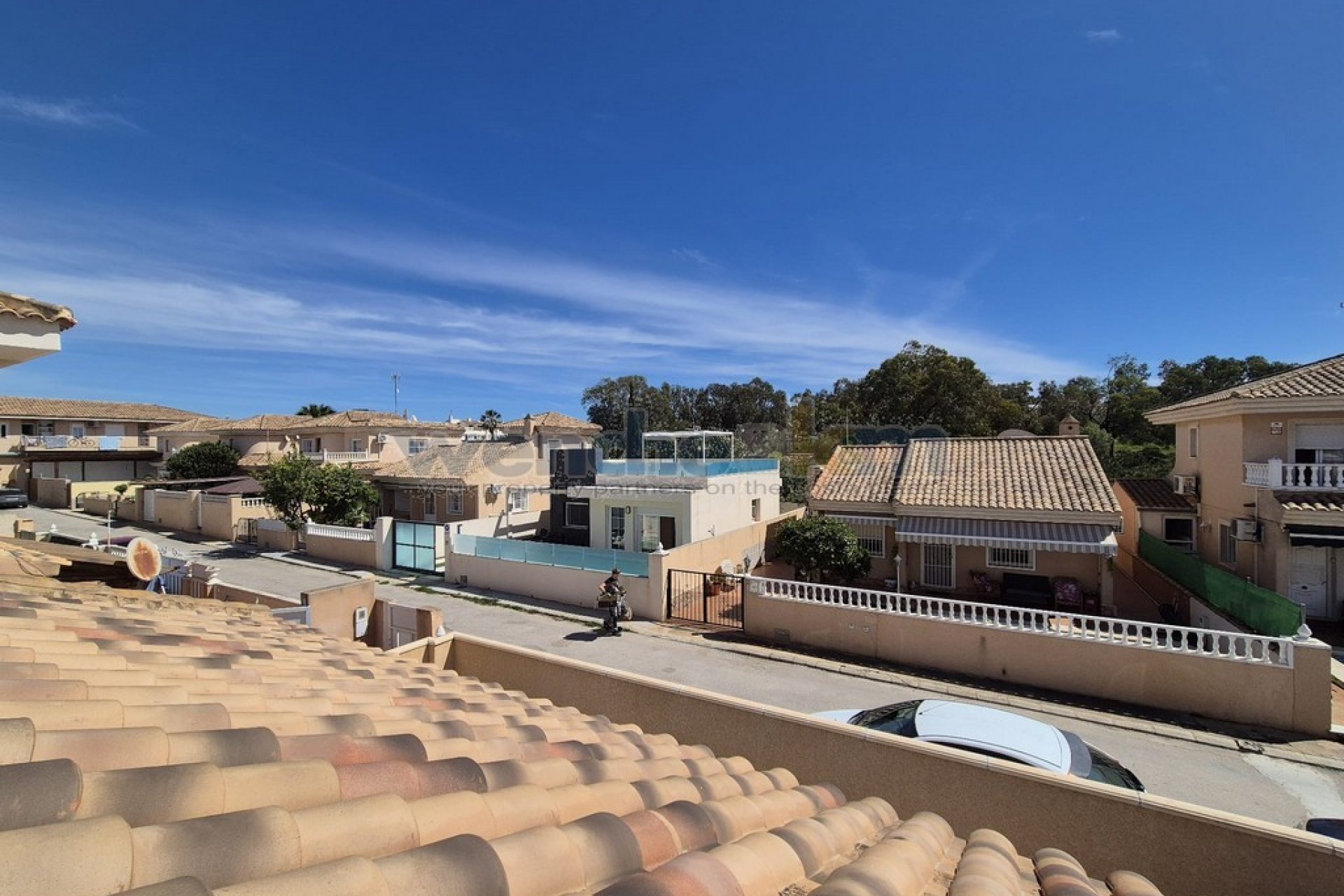 Wiederverkauf - Freistehende Villa -
Torrevieja