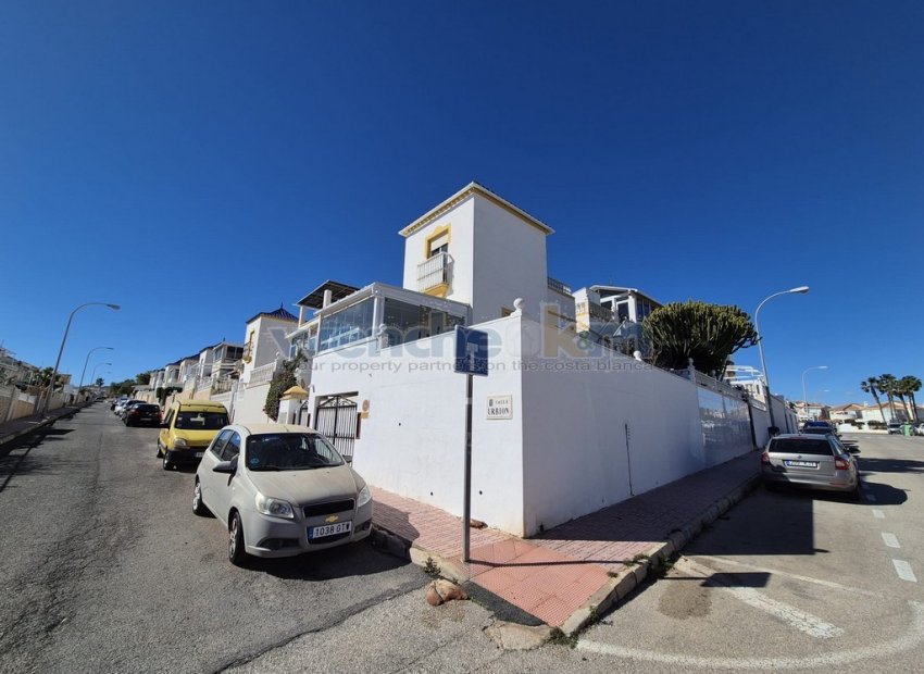 Wiederverkauf - Quatro -
Orihuela Costa - Los Altos