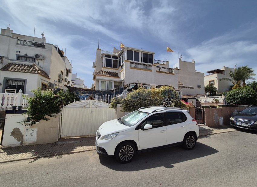 Wiederverkauf - Quatro -
Orihuela Costa - Los Altos
