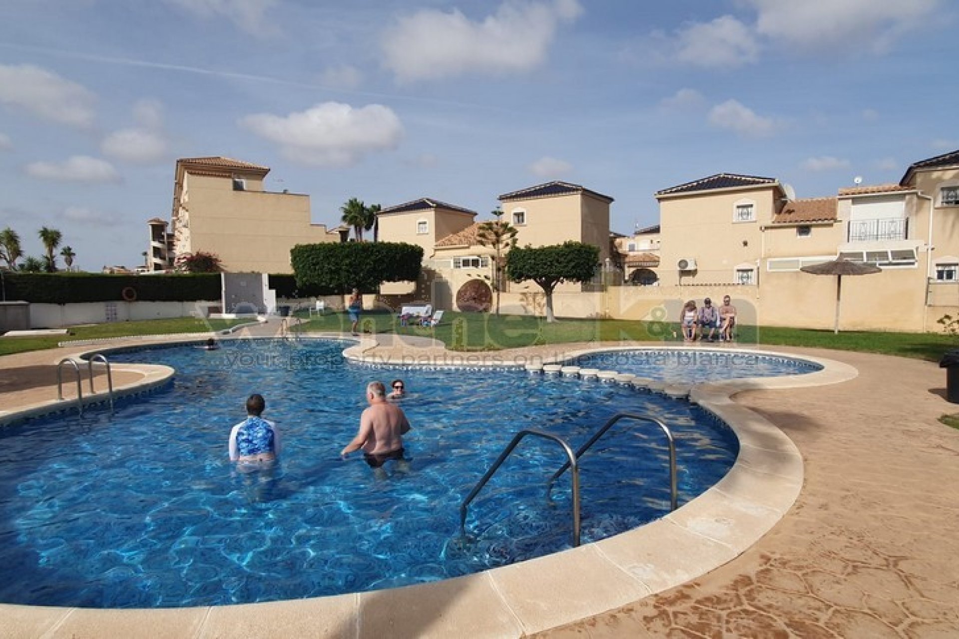 Wiederverkauf - Semi-Detached -
Orihuela Costa - Los Altos