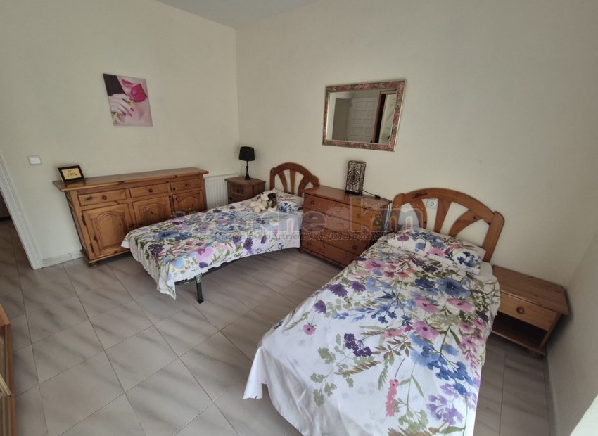 Wiederverkauf - Semi-Detached -
Orihuela Costa - Los Balcones