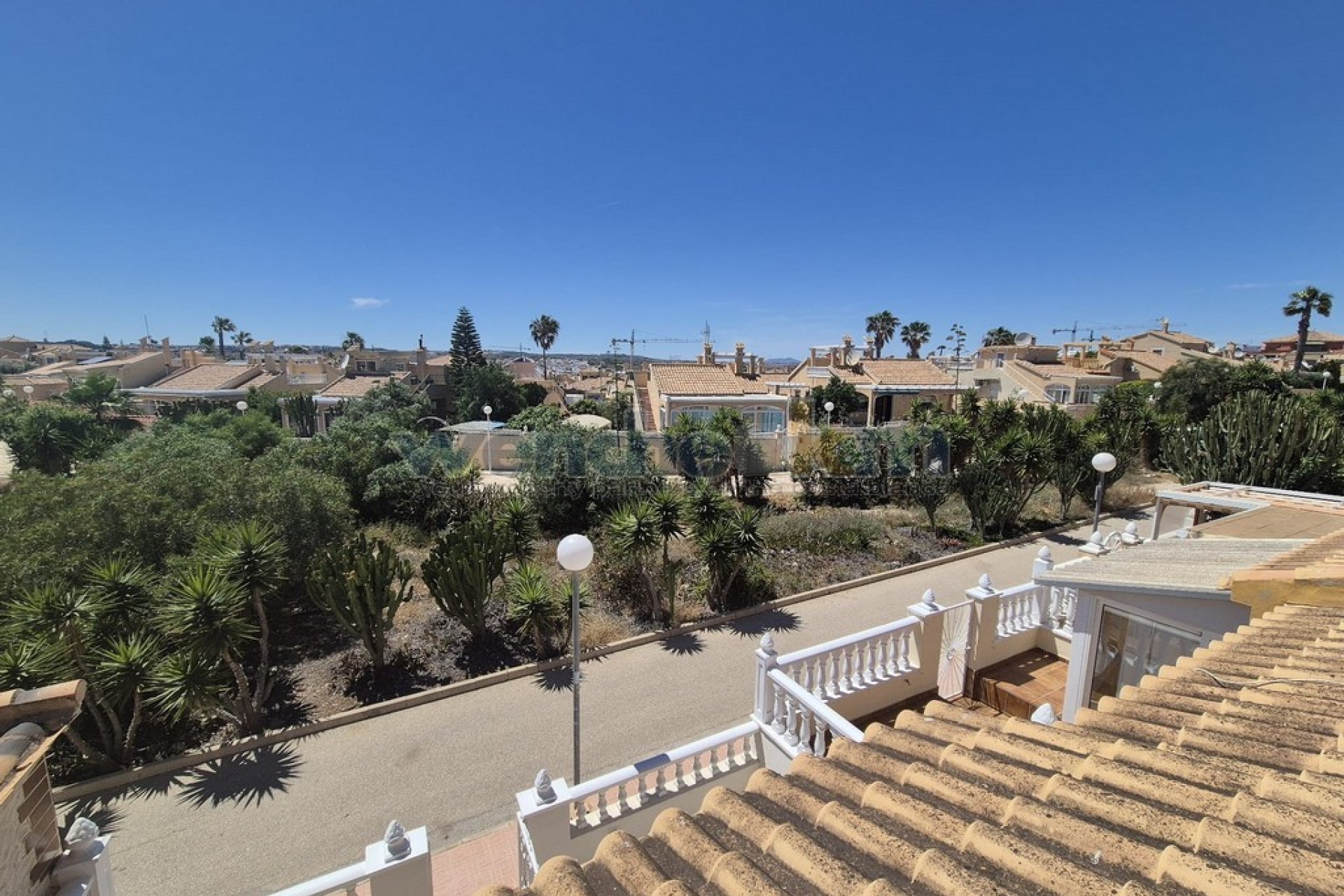 Wiederverkauf - terraced -
Orihuela Costa - La Florida