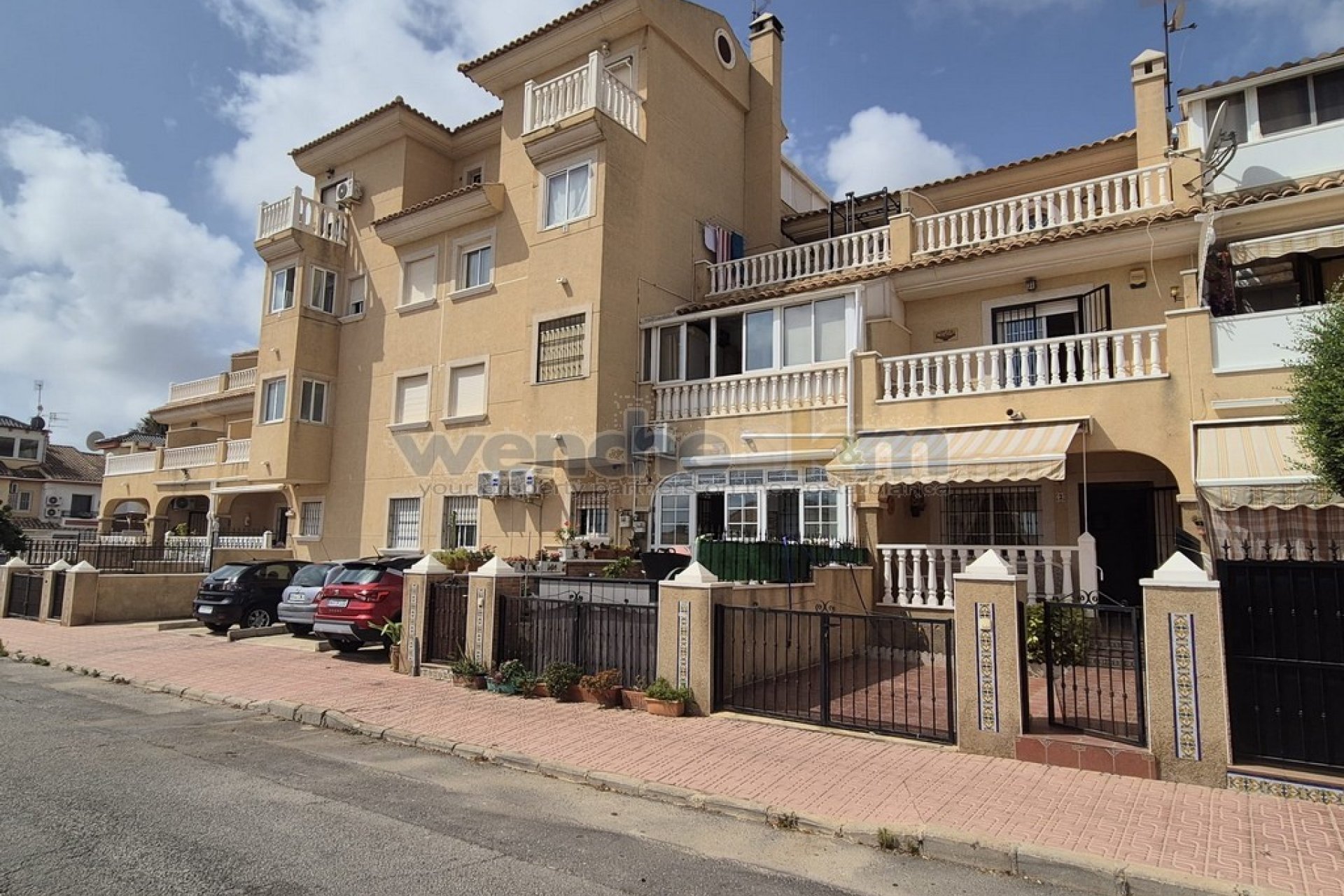 Wiederverkauf - terraced -
Orihuela Costa - La Florida