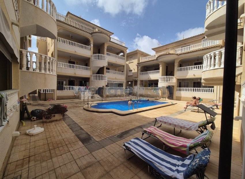 Wiederverkauf - terraced -
Orihuela Costa - La Florida