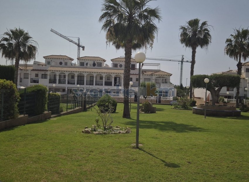 Wiederverkauf - terraced -
Orihuela Costa - Los Altos