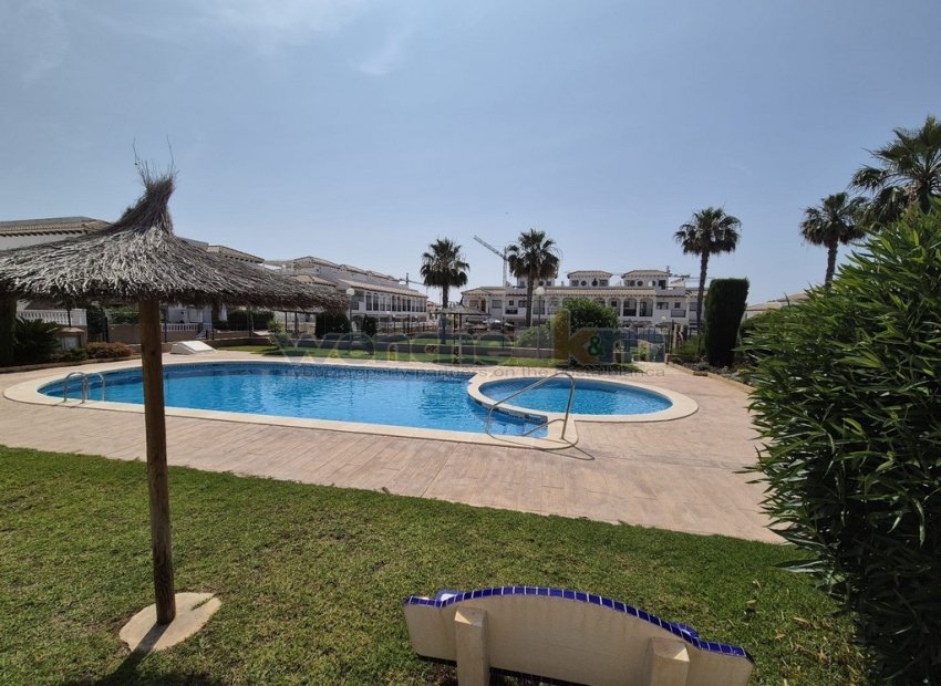Wiederverkauf - terraced -
Orihuela Costa - Los Altos