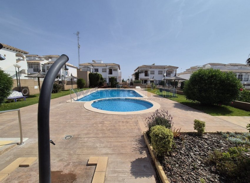 Wiederverkauf - terraced -
Orihuela Costa - Los Altos