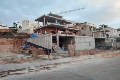 Obra nueva - Villa independiente -
Dehesa de Campoamor