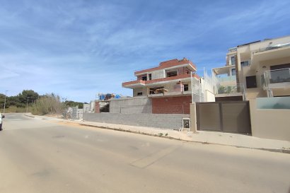 Obra nueva - Villa independiente -
Dehesa de Campoamor
