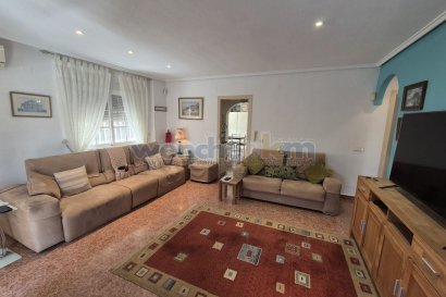 Resale - Detached Villa -
Torrevieja