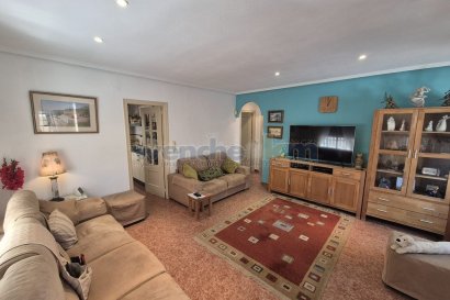 Resale - Detached Villa -
Torrevieja