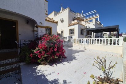 Resale - Quatro -
Orihuela Costa - Los Altos