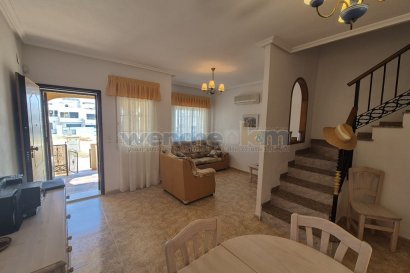 Resale - Terraced House -
Orihuela Costa - Villamartín
