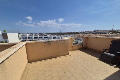 Resale - Terraced House -
Orihuela Costa - Villamartín
