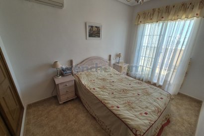 Resale - Terraced House -
Orihuela Costa - Villamartín