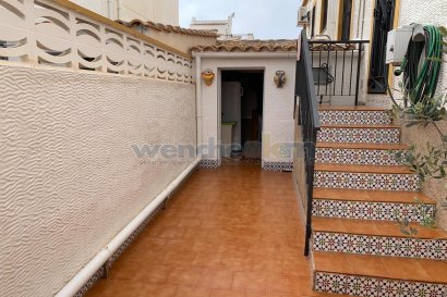 Resale - Quatro -
Orihuela Costa - Los Altos
