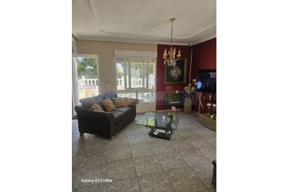 Reventa - Villa independiente -
San Miguel de Salinas