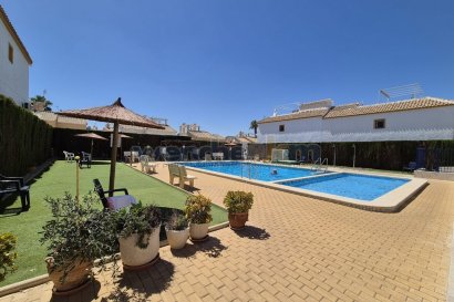Reventa - Bungalow-Piso -
Orihuela Costa - Los Altos