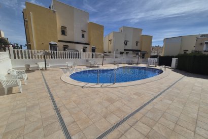 Revente - Semi-Detached -
Orihuela Costa - Los Altos