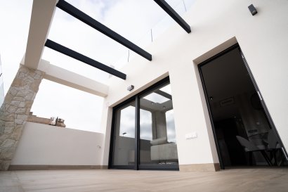 Obra nueva - Casa Adosada -
Torrevieja