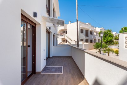 Nybyggnation - Bungalow-Lägenhet -
Torrevieja