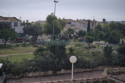 Videresalg - Frittliggende villa -
Orihuela Costa - Los Altos