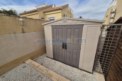 Videresalg - Frittliggende villa -
Orihuela Costa - Los Altos