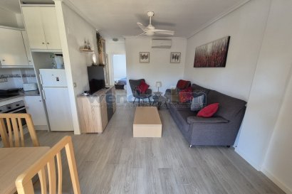 Videresalg - bungalow -
Orihuela Costa - Los Altos
