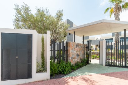 Neue Gebäude - Bungalow-Apartment -
Torrevieja
