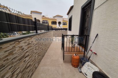 Videresalg - Quatro -
Orihuela Costa - Los Altos