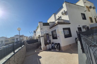 Videresalg - Quatro -
Orihuela Costa - Los Altos