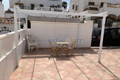 Återförsäljning - Quatro -
Orihuela Costa - Los Altos