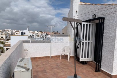 Återförsäljning - Quatro -
Orihuela Costa - Los Altos