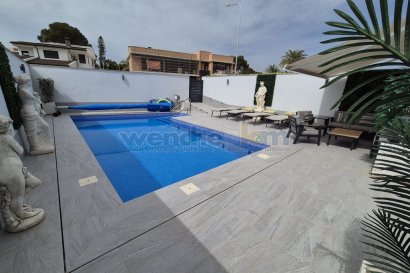 Resale - Semi-Detached -
Orihuela Costa - Dehesa de campoamor