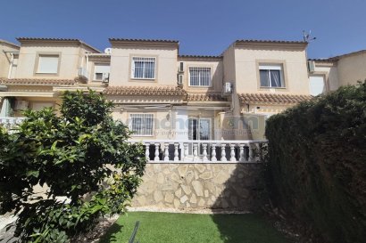 Resale - Terraced House -
San Miguel de Salinas