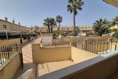 Videresalg - terraced -
Orihuela Costa - Los Altos