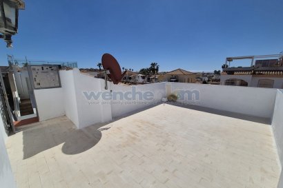 Videresalg - Quatro -
Orihuela Costa - La Florida