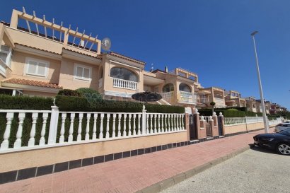 Videresalg - Tosidig -
Orihuela Costa - Playa Flamenca