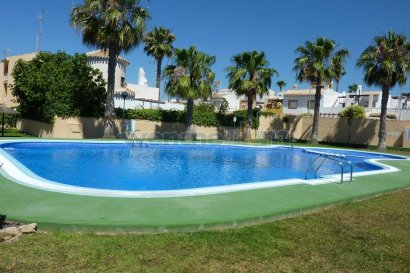 Videresalg - bungalow -
Orihuela Costa - Las Chismosas