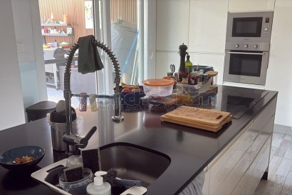 Wiederverkauf - Freistehende Villa -
Torrevieja - La Siesta - El Salado -  Torreta