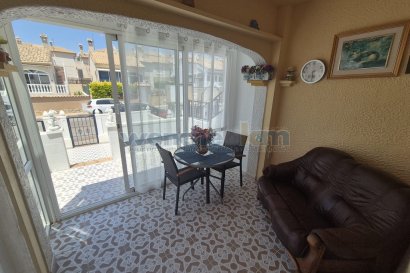Wiederverkauf - bungalow -
Orihuela Costa - Los Altos