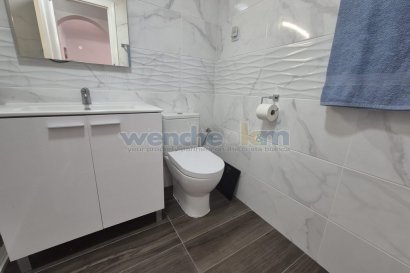 Wiederverkauf - bungalow -
Orihuela Costa - Los Altos