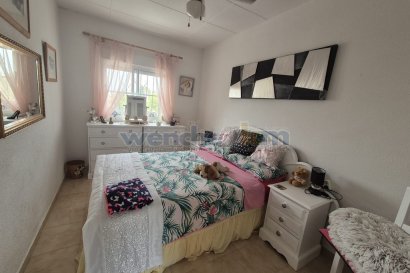 Wiederverkauf - Semi-Detached -
Orihuela Costa - La Florida