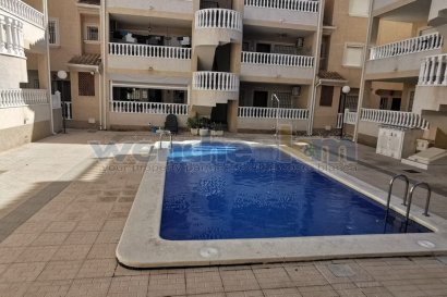 Wiederverkauf - terraced -
Orihuela Costa - La Florida