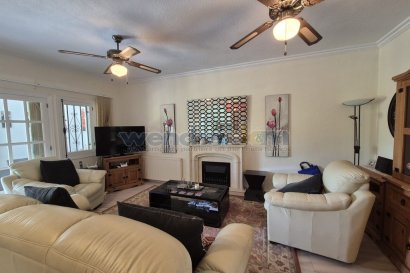 Resale - Semi-Detached -
Orihuela Costa - Los Balcones