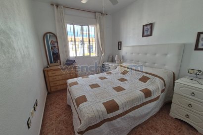 Resale - bungalow -
Orihuela Costa - Los Altos