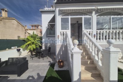 Revente - Villa individuelle -
Orihuela Costa - Los Altos