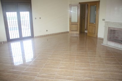 Obra nueva - Villa independiente -
Torrevieja