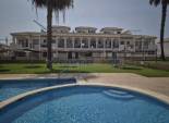 Revente - terraced -
Orihuela Costa - Los Altos